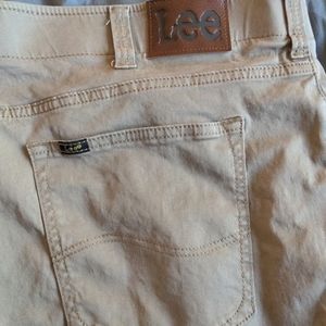 Lee Men's Big & Tall Performance Series Extreme Motion Straight Fit Tapered Leg